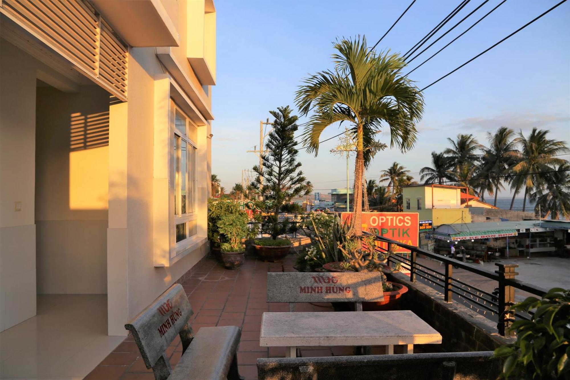 Minh Hung Hotel Mũi Né Buitenkant foto